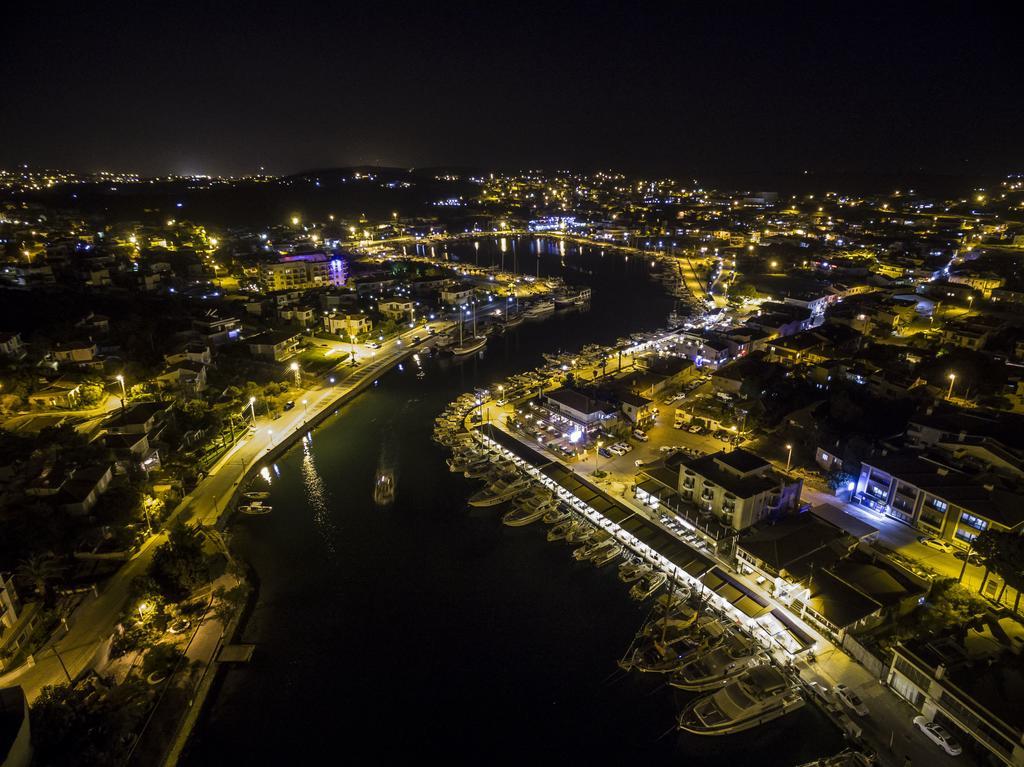 Cilek Butik Hotel Çeşme Exterior foto